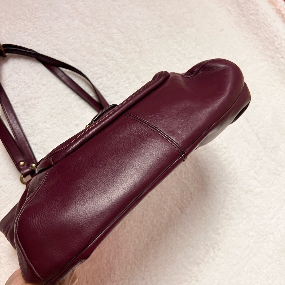 Coach Dark Red Leather Shoulder Bag - Picture 4 of 12